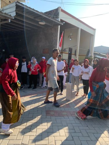 Lomba Dewasa
