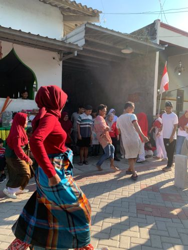 Lomba Dewasa
