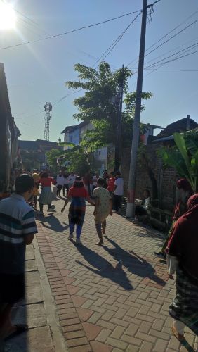 Lomba Dewasa